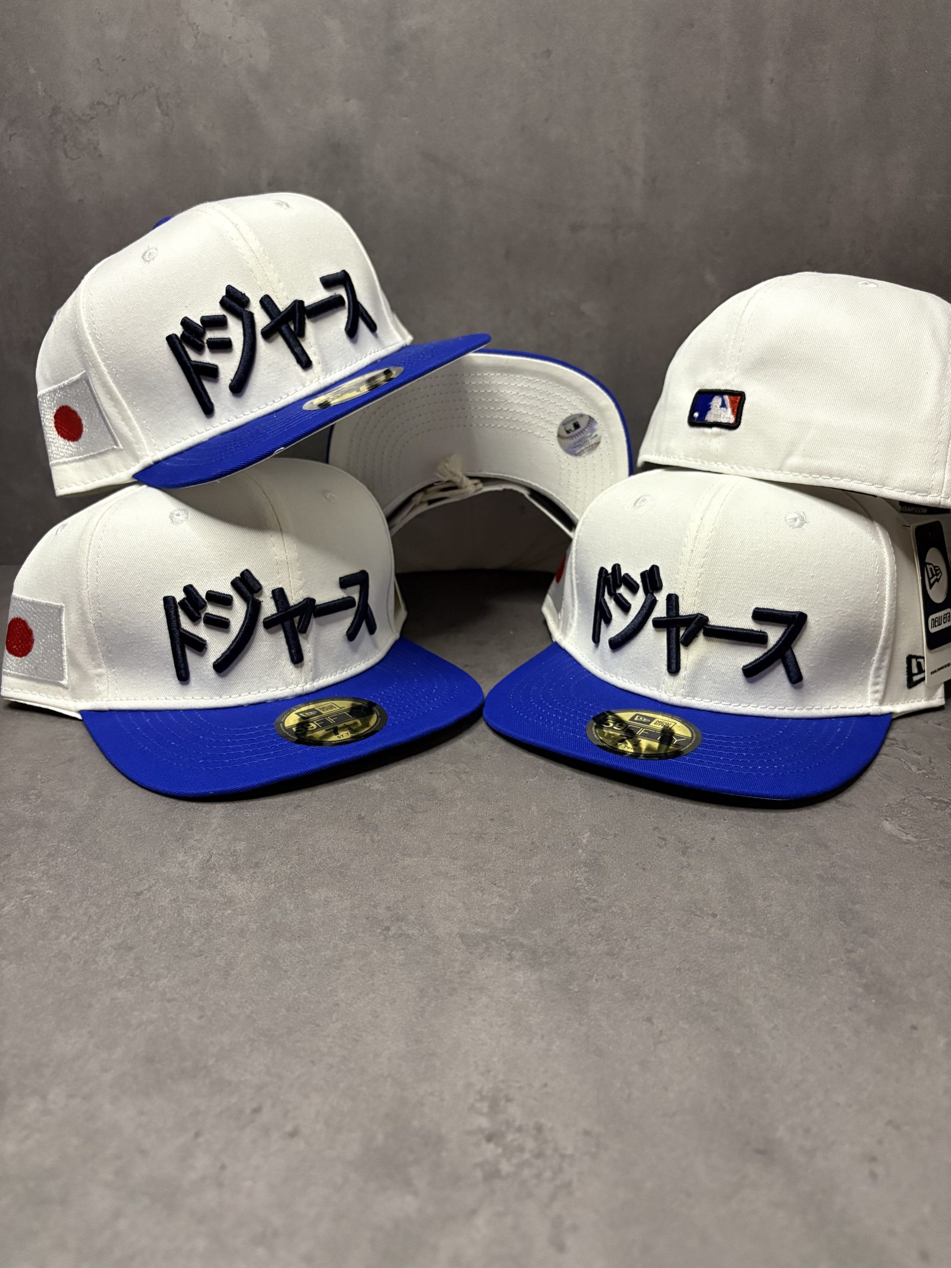 IMG_4782-scaled-1.jpeg کلاه کپ فیت بک LOS ANGELES DODGERS KANJI سفید آبی کد263 - Image 1